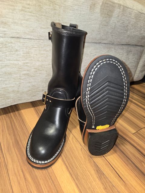 Photo by Jackpot_Johnson on July 20, 2026 of the Nicks Brakeman in Horween Black Chromexcel.