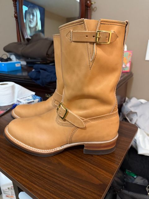Photo by BigDawg308 on February 16, 2026 of the Wesco Mister Lou in Maryam Vachetta Natural Horsebutt.