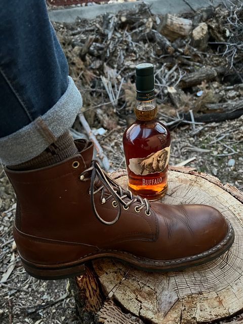 Photo by EarthToneDaddy on April 29, 2023 of the White's Bounty Hunter in Horween British Tan Chromexcel.