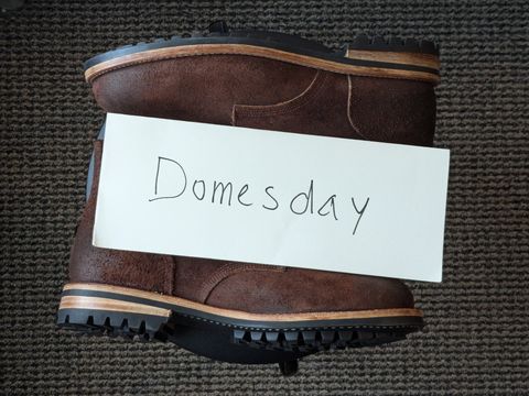 Photo by stridersubs on October 1, 2024 of the Oak Street Bootmakers Field Boot in Seidel Black Walnut Stampede Roughout.