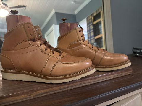 Photo by estiloR5 on April 7, 2026 of the Thursday Showtime Black Label in Shinki Natural Shell Cordovan.