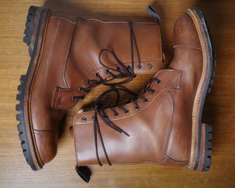 Photo by LydiaWinters on February 5, 2025 of the Tricker's Lucia Super Boot in Tanneries Haas Gold.