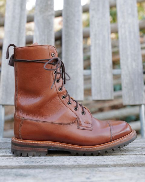 Photo by LydiaWinters on April 2, 2025 of the Tricker's Lucia Super Boot in Tanneries Haas Gold.