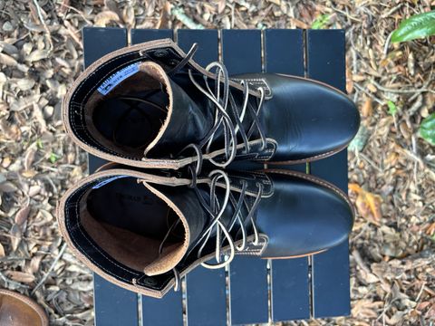 Photo by Nelms on October 2, 2025 of the Truman Plain Toe Boot in Seidel Charcoal Double Shot.