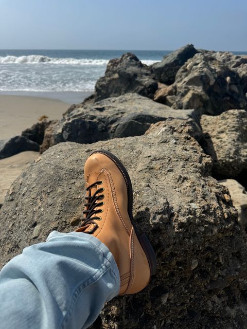 Photo by BamaBoyinTx on October 3, 2024 of the John Lofgren Donkey Puncher Boots in Badalassi Carlo Bone Minerva Liscio.