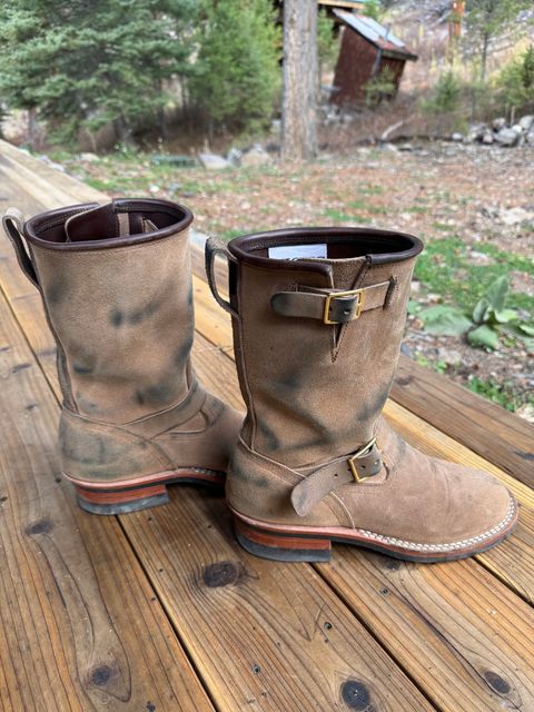 Photo by sfiegi on November 1, 2025 of the Nicks Brakeman in Horween Brown Chromexcel Roughout.