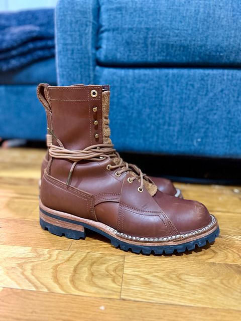 Photo by PublicVanilla7328 on February 6, 2026 of the Nicks Handmade Boots Nicks X Rose Anvil ND2 in 1964 Brown/Brown Waxed Flesh.