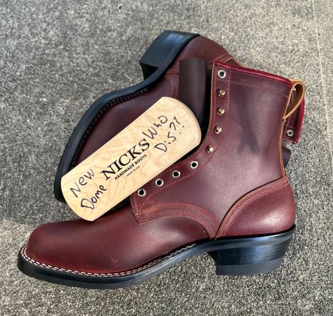 Photo by Ankle333 on October 4, 2025 of the Nicks MTO in Horween Red Waxed Flesh.