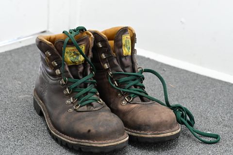 Photo by quixoticelixer on February 21, 2026 of the Jim Green Razorback in Brown Full Grain.