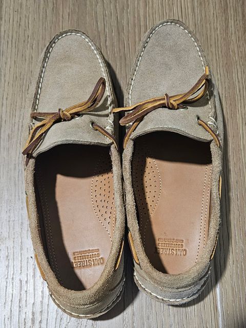 Photo by Adam_C on May 27, 2025 of the Oak Street Bootmakers Camp Moc in Horween Natural Chromexcel Roughout.