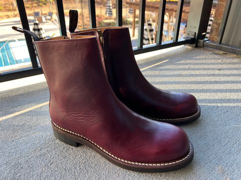 Photo by GooseInBoots on February 13, 2024 of the Rolling Dub Trio Casper Boot in Horween Burgundy Chromexcel.