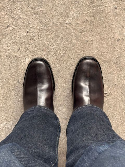 Photo by ericjohanes on January 5, 2026 of the Clinch Engineer Boots 11-Inch Height in EQ Black Teacore Horsebutt.