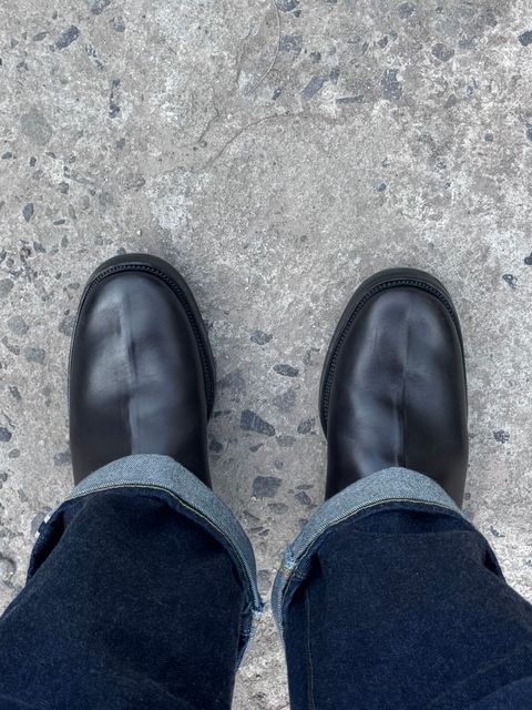Photo by ericjohanes on January 19, 2026 of the Clinch Engineer Boots 11-Inch Height in EQ Black Teacore Horsebutt.