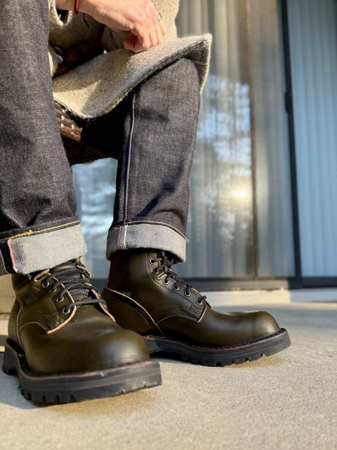 Photo by blinkofani on January 18, 2026 of the Nick’s x Division Road Jungle Jump Boot in Horween Greener Pastures Shackleton.
