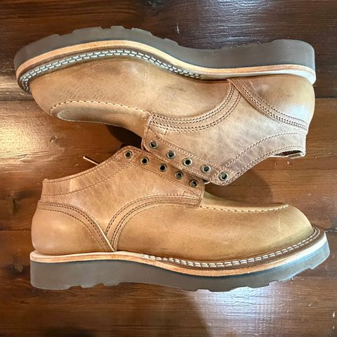 Photo by dyl on July 14, 2026 of the Nicks Moc Toe Comstock in Horween Natural Cypress.