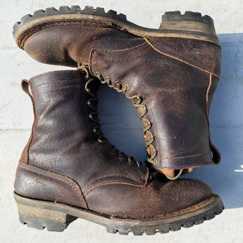Photo by dyl on June 7, 2026 of the White's Bounty Hunter in Horween Dark Brown Waxed Flesh.