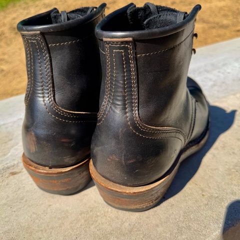 Photo by dyl on May 31, 2026 of the Nicks Prospector in Horween Black Chromexcel.