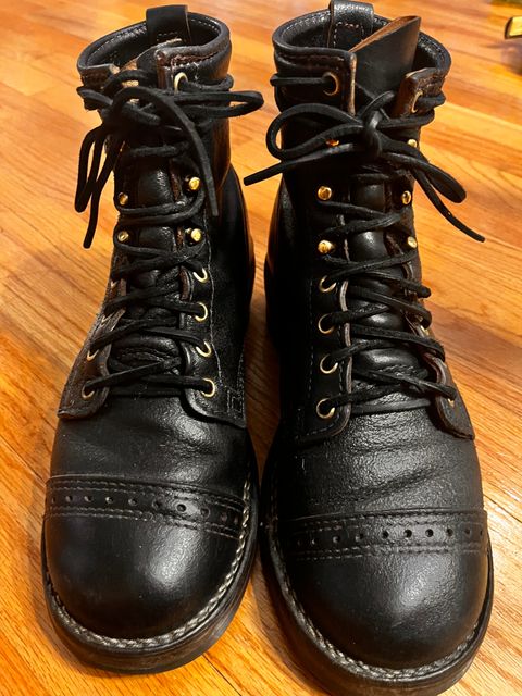 Photo by Kaz on May 18, 2025 of the Wesco Warren Boot in Horween Black Waxed Flesh.