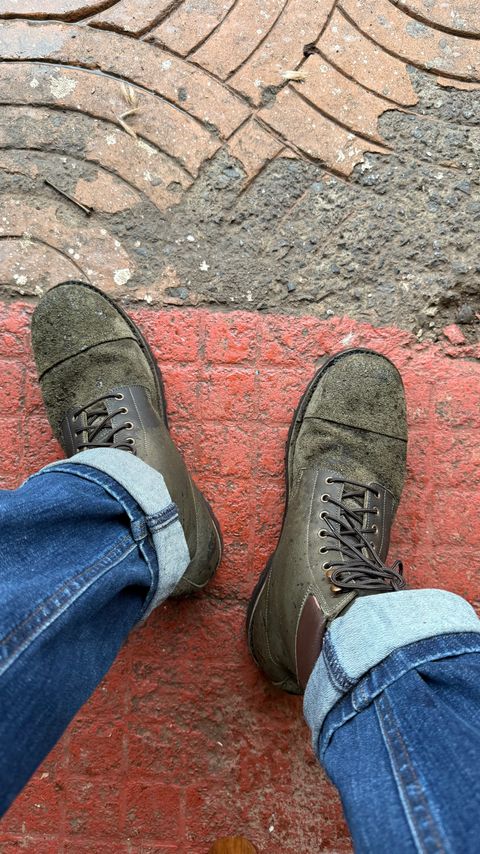 Photo by vdstyleco on July 4, 2026 of the Craft & Glory Himalayan Trailmaster Boots 6" (Grizzly Green) Water Repellent in Full Grain Waxed Water Buffalo.