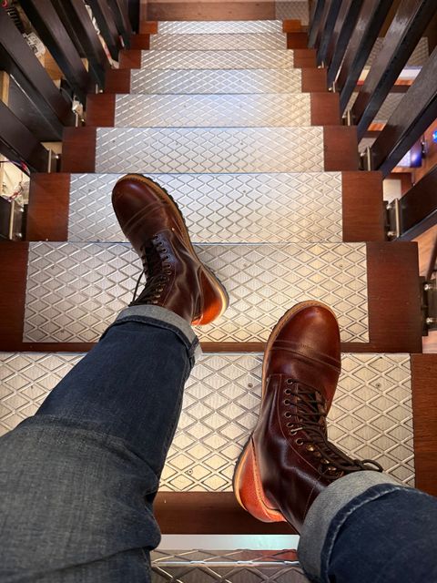 Photo by vdstyleco on October 14, 2025 of the Craft & Glory Craft & Glory / Combat 8" in Full Grain Waxed Water Buffalo.