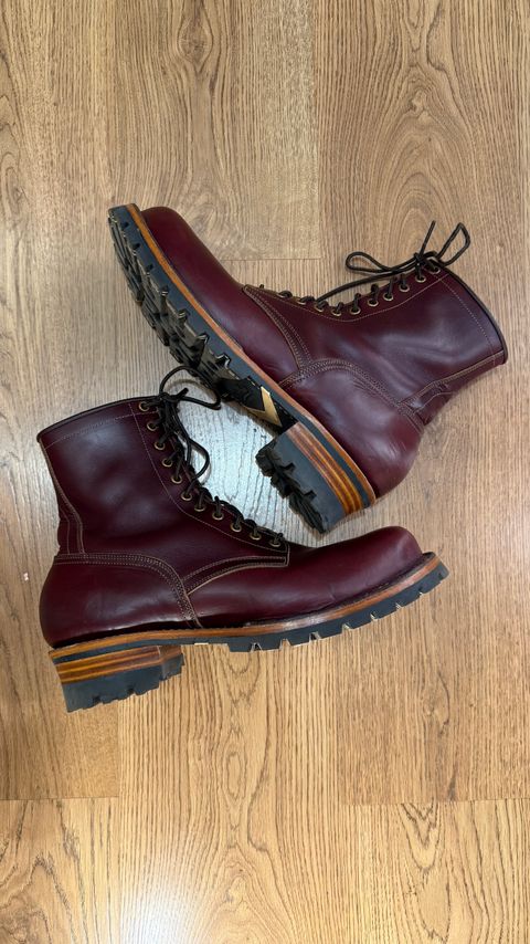 Photo by vdstyleco on July 13, 2026 of the Craft & Glory Craft & Glory / Trooper 8" Howreen Chromexcel no 8 in Horween Color 8 Chromexcel.