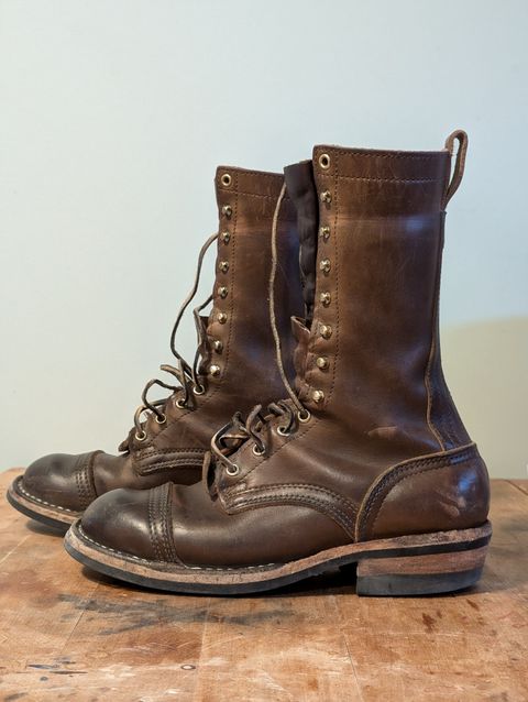 Photo by Sudden_Security_5871 on April 5, 2025 of the Nicks Lace Up Heritage in Horween British Tan Chromexcel.