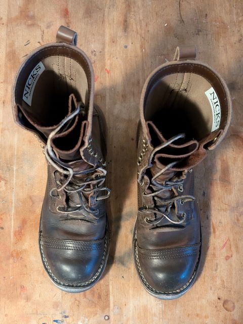 Photo by Sudden_Security_5871 on April 5, 2025 of the Nicks Lace Up Heritage in Horween British Tan Chromexcel.