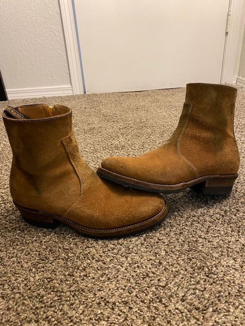 Photo by rwarren99 on February 1, 2025 of the Rolling Dub Trio Gleaners Zip in Horween Natural Chromexcel Roughout.