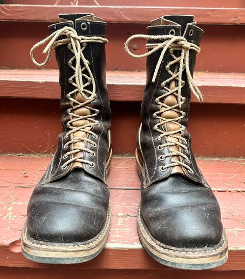 Photo by nikljam on June 30, 2026 of the White's Smokejumper in Horween Dark Brown Waxed Flesh.
