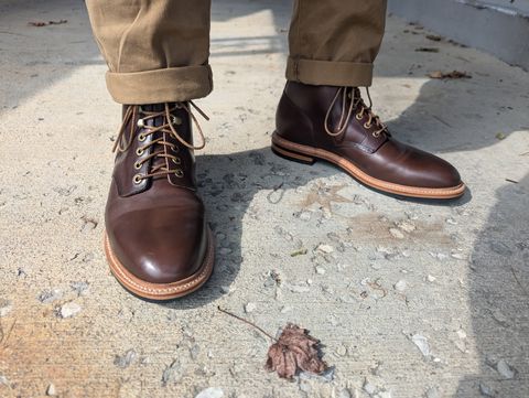 Photo by spkissane on October 1, 2024 of the Grant Stone Diesel Boot in Horween Crimson Chromexcel.
