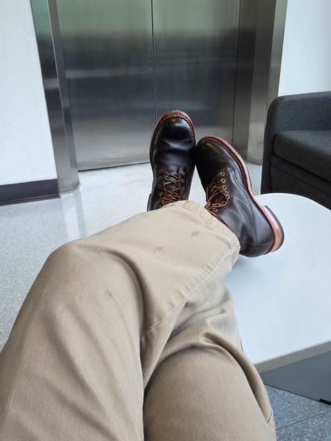 Photo by John1408 on April 24, 2026 of the White's Semi-Dress in Horween Brown Waxed Flesh.