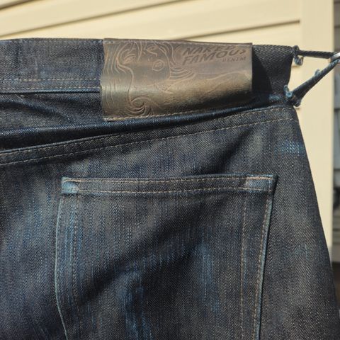 Photo by cjelliott on February 3, 2026 of the Naked And Famous Earthquake LHT - Weird Guy in 13.75 Left Hand Twill Slub.