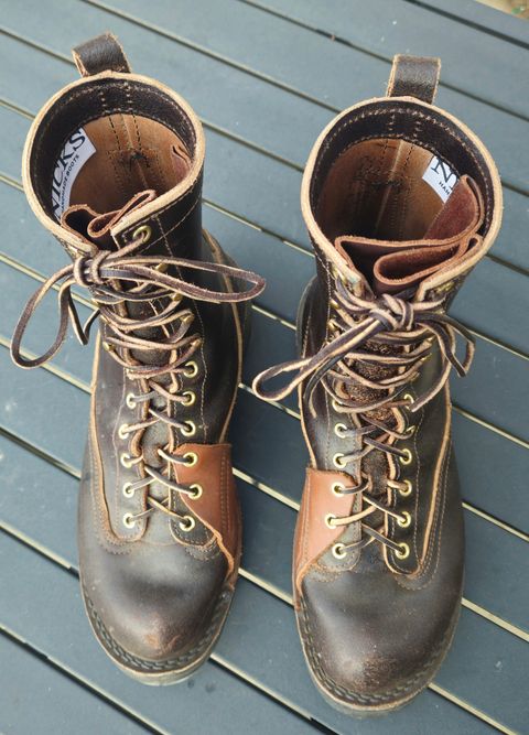 Photo by cjelliott on November 3, 2024 of the Nicks x Rose Anvil ND3 in Horween Brown Waxed Flesh & Seidel 1964 Brown.