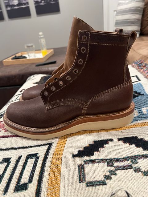 Photo by JPLopez124 on March 23, 2025 of the White's 350 Cruiser in Horween Natural Waxed Flesh & Horween Natural Chromexcel.