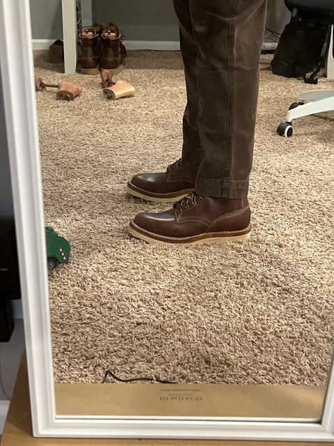 Photo by JPLopez124 on March 24, 2025 of the White's 350 Cruiser in Horween Natural Waxed Flesh & Horween Natural Chromexcel.