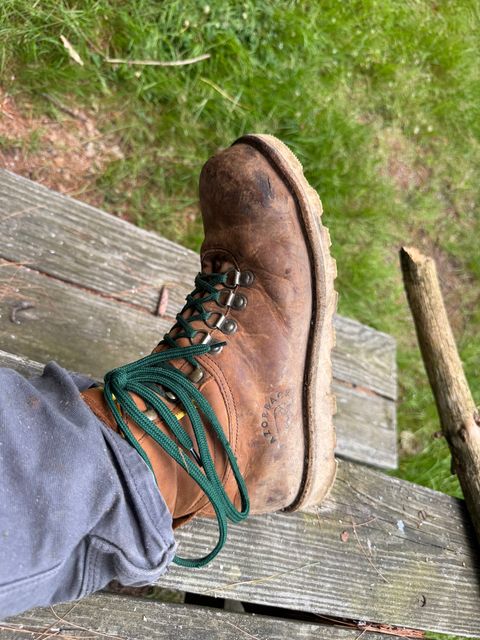 Photo by Amess923 on July 10, 2026 of the Jim Green Razorback Composite Toe in Fudge Crazy Horse.