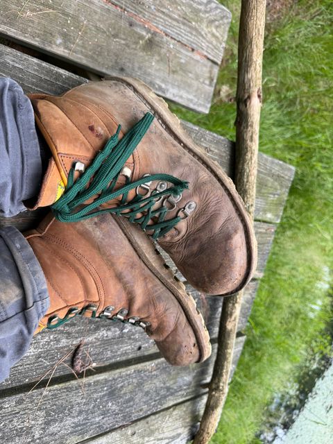 Photo by Amess923 on July 10, 2026 of the Jim Green Razorback Composite Toe in Fudge Crazy Horse.