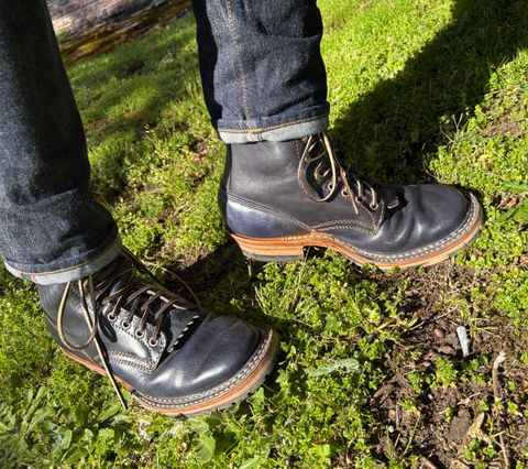 Photo by geckotrekker on April 3, 2026 of the White's Bounty Hunter in Maryam Navy Horsehide.