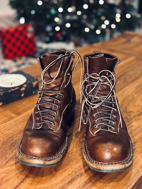 Photo by EliCashsWildcat on December 6, 2024 of the White's 350 Cutter in Horween British Tan Chromexcel.