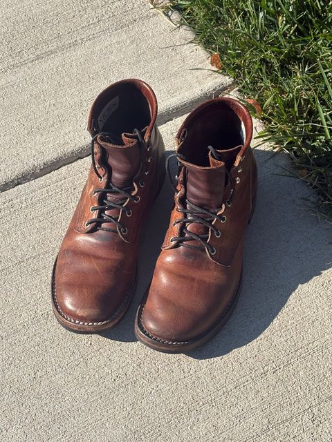 Photo by RTRSnk004 on September 15, 2025 of the Nicks x Unsung House MTO in Horween Italian Brown Cypress.