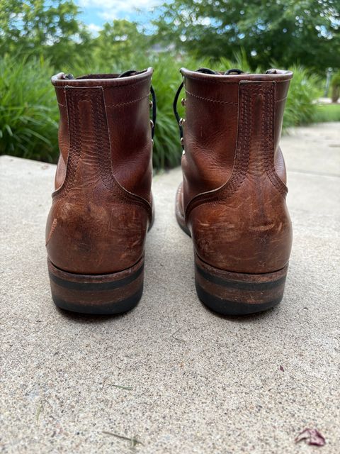Photo by RTRSnk004 on May 25, 2025 of the Nicks x Unsung House MTO in Horween Italian Brown Cypress.