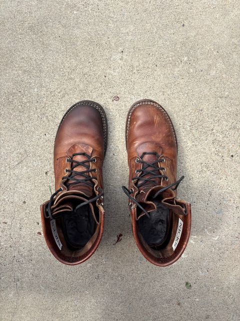 Photo by RTRSnk004 on May 25, 2025 of the Nicks x Unsung House MTO in Horween Italian Brown Cypress.