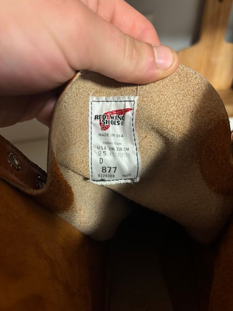Photo by Buckeye172 on November 22, 2025 of the Red Wing 8-Inch Classic Moc in S.B. Foot Oro Legacy.