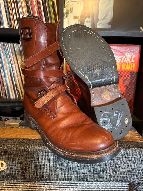 Photo by sophisto79 on April 17, 2025 of the Eastman Leather Tanker Boots in Russet Brown Horsehide.