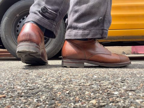 Photo by Heyoqa on July 13, 2026 of the Viberg 145 Oxford in Horween Dark Rubber Dublin Workshoe Horsebutt.