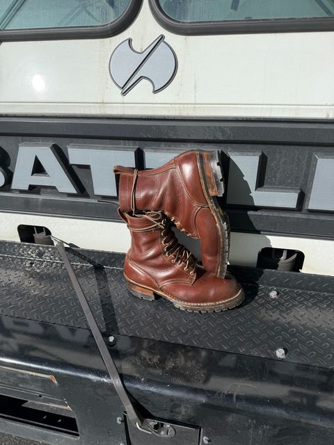 Photo by bigdaddyfoot on February 10, 2026 of the Nicks BuilderPro in Seidel 1964 Brown.