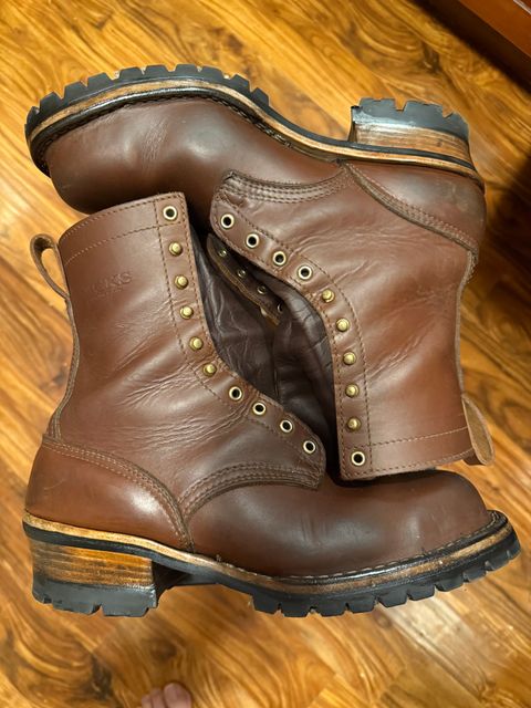 Photo by bigdaddyfoot on December 27, 2025 of the Nicks BuilderPro in Seidel 1964 Brown.