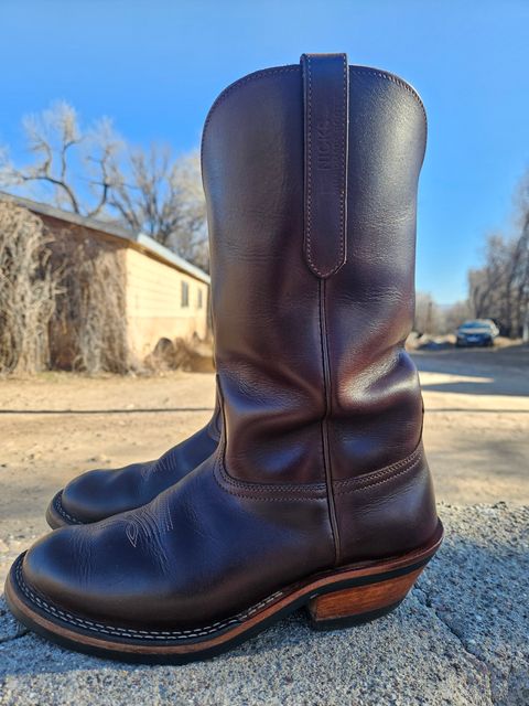 Photo by Sexual_Tyrannosaur on February 4, 2026 of the Nicks Palouse in Seidel 1964 Brown Double Shot & Seidel 1964 Walnut.