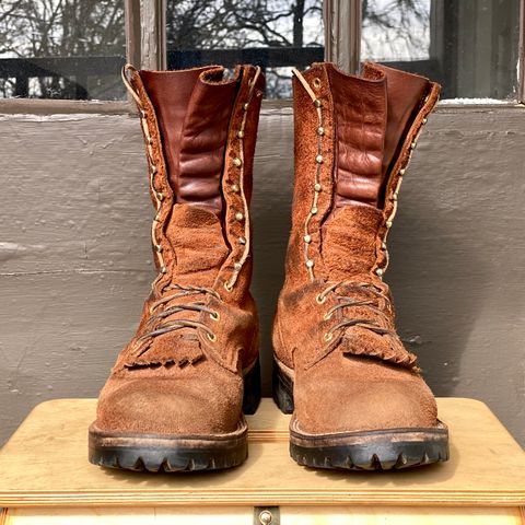 Photo by SerotinousCone on March 1, 2026 of the Frank's Boots Ground Pounder in Seidel Chocolate Oil Tan Roughout.
