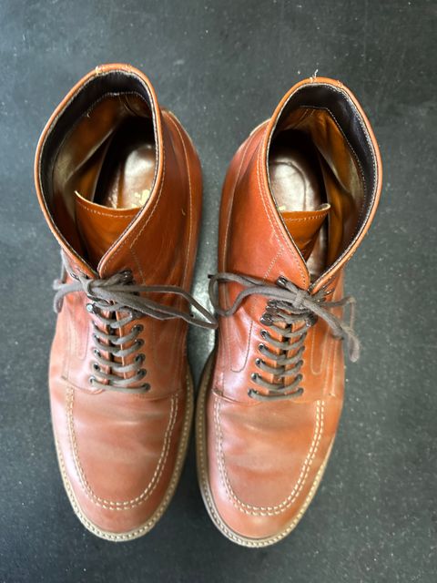 Photo by Rick11 on November 5, 2024 of the Alden Alden 405 in Brown Calfskin.